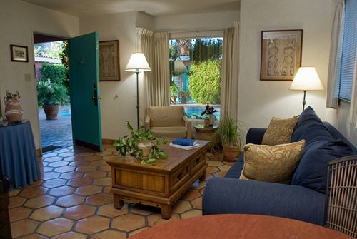 Villa Rosa Inn Палм Спринг Екстериор снимка